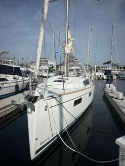 Beneteau Oceanis 35.1 image