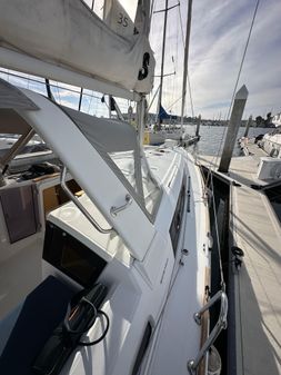 Beneteau Oceanis 35.1 image