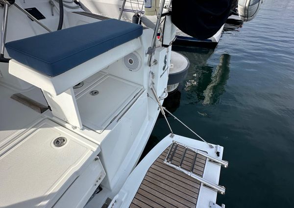 Beneteau Oceanis 35.1 image