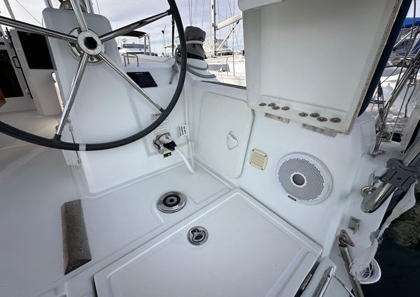 Beneteau Oceanis 35.1 image