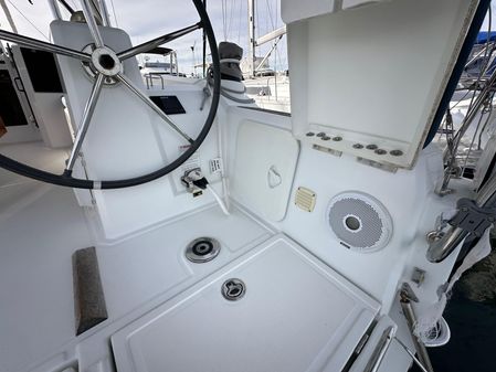 Beneteau Oceanis 35.1 image