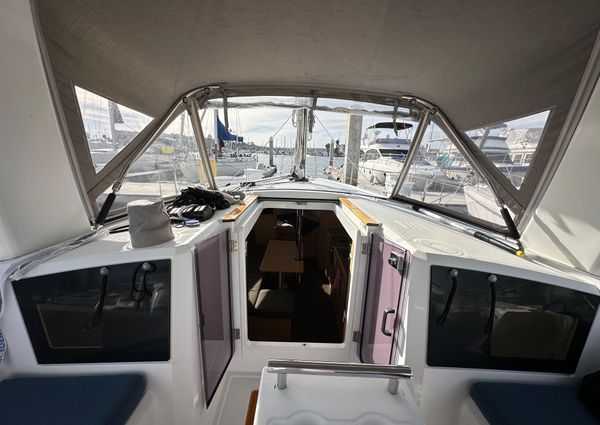 Beneteau Oceanis 35.1 image