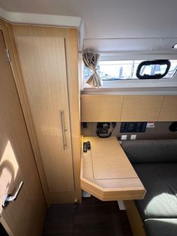 Beneteau Oceanis 35.1 image