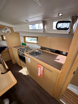 Beneteau Oceanis 35.1 image