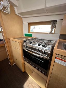 Beneteau Oceanis 35.1 image