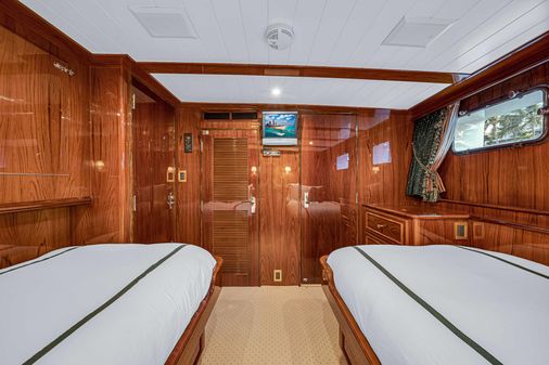 Burger Cockpit Motor Yacht image