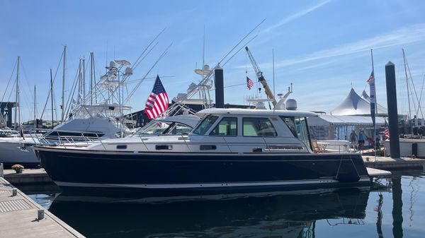 Sabre 48 Salon Express