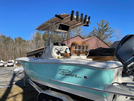 Pioneer 222-SPORTFISH image