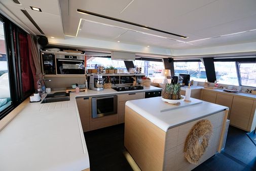 Fountaine Pajot Catamaran Alegria 67 image