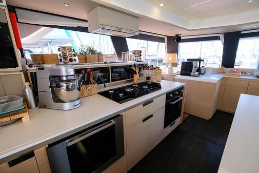 Fountaine Pajot Catamaran Alegria 67 image