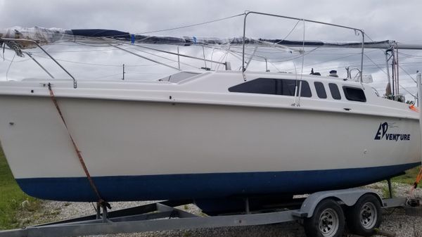 Hunter 260