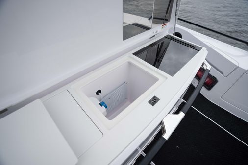 Axopar 37 Cross Cabin image