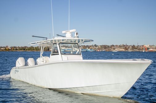 Yellowfin 39 image