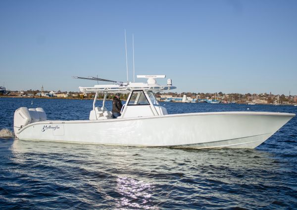 Yellowfin 39 image