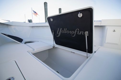 Yellowfin 39 image