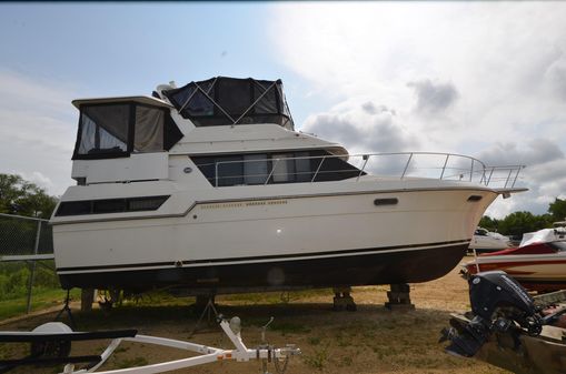 Carver 3807-AFT-CABIN-MOTORYACHT image