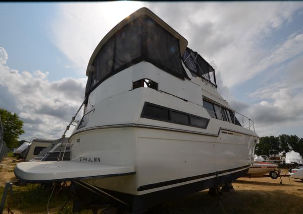 Carver 3807 Aft Cabin image