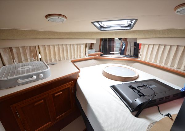 Carver 3807 Aft Cabin image