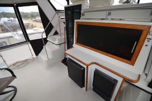 Carver 3807 Aft Cabin image