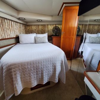 Carver 3807-AFT-CABIN-MOTORYACHT image