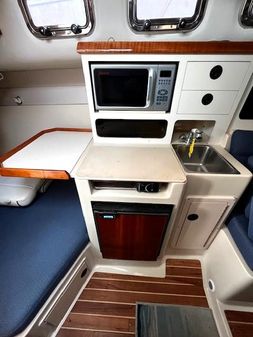 Albin 28 TE FLUSH DECK image