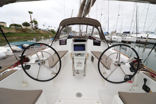 Jeanneau Sun Odyssey 379 image