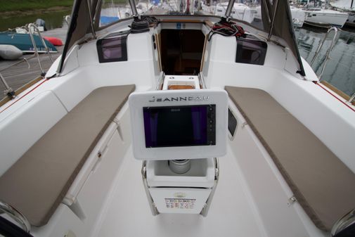 Jeanneau Sun Odyssey 379 image