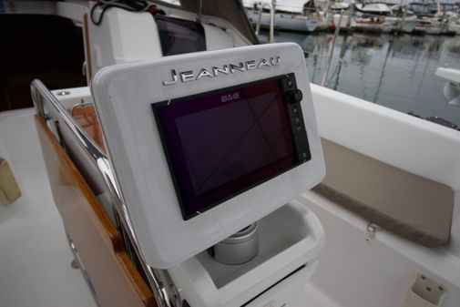 Jeanneau Sun Odyssey 379 image