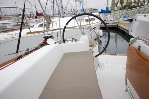 Jeanneau Sun Odyssey 379 image