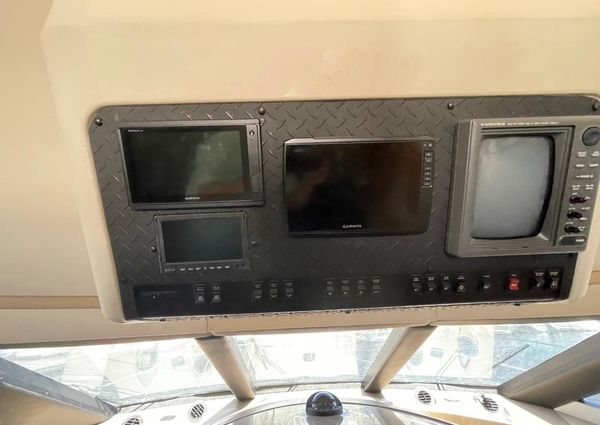 Carver 530 Voyager Pilothouse image