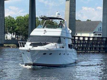 Carver 530 Voyager Pilothouse image