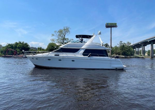 Carver 530 Voyager Pilothouse image