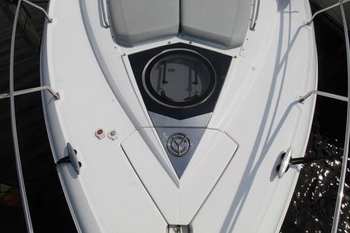 Cruisers Yachts 45 Cantius image