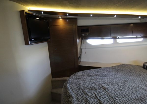 Cruisers Yachts 45 Cantius image