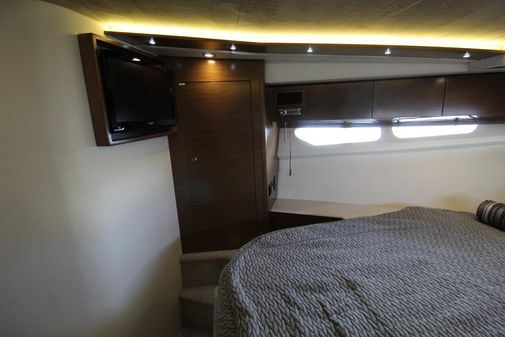 Cruisers Yachts 45 Cantius image