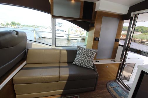 Cruisers Yachts 45 Cantius image