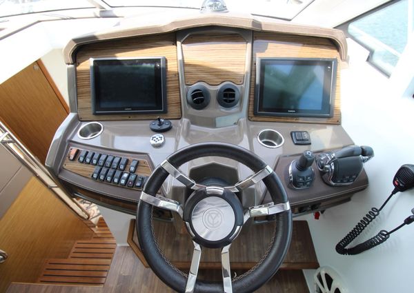 Cruisers Yachts 45 Cantius image