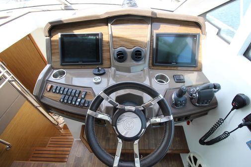 Cruisers Yachts 45 Cantius image