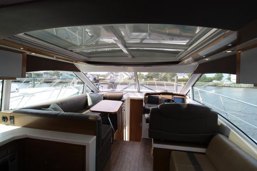 Cruisers Yachts 45 Cantius image