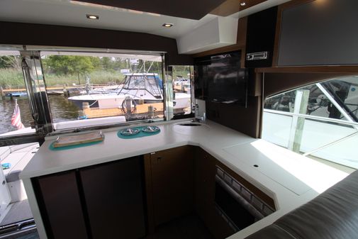 Cruisers Yachts 45 Cantius image