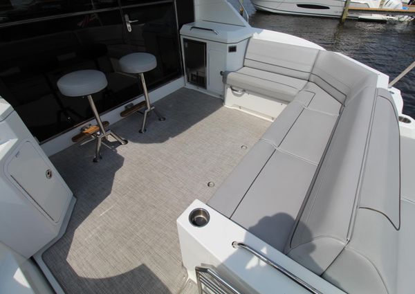 Cruisers Yachts 45 Cantius image