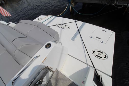 Cruisers Yachts 45 Cantius image