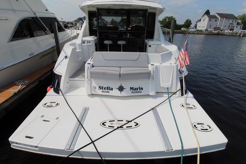 Cruisers Yachts 45 Cantius image