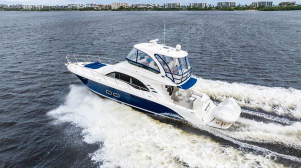 Sea Ray 52 Sedan Bridge image