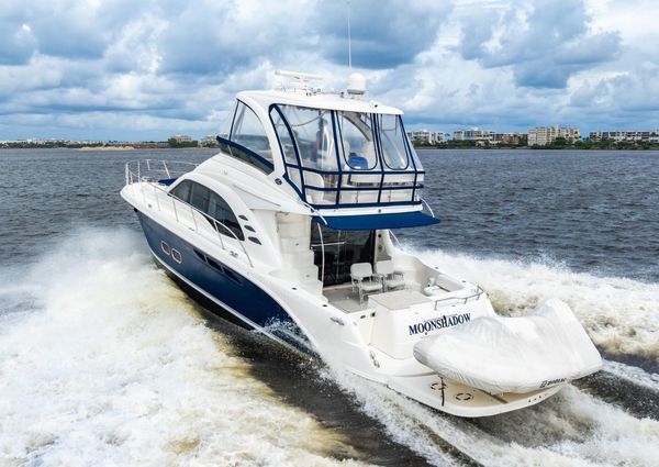 Sea Ray 52 Sedan Bridge image