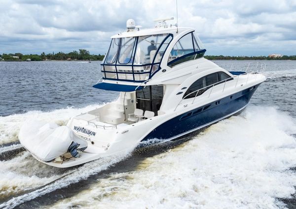 Sea Ray 52 Sedan Bridge image