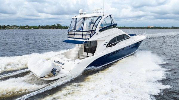 Sea Ray 52 Sedan Bridge image