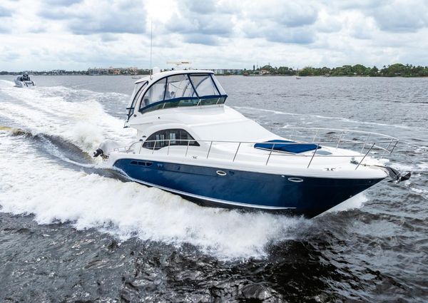 Sea Ray 52 Sedan Bridge image