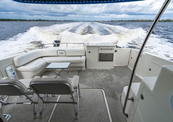 Sea Ray 52 Sedan Bridge image