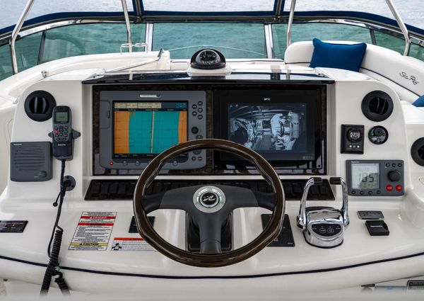 Sea Ray 52 Sedan Bridge image